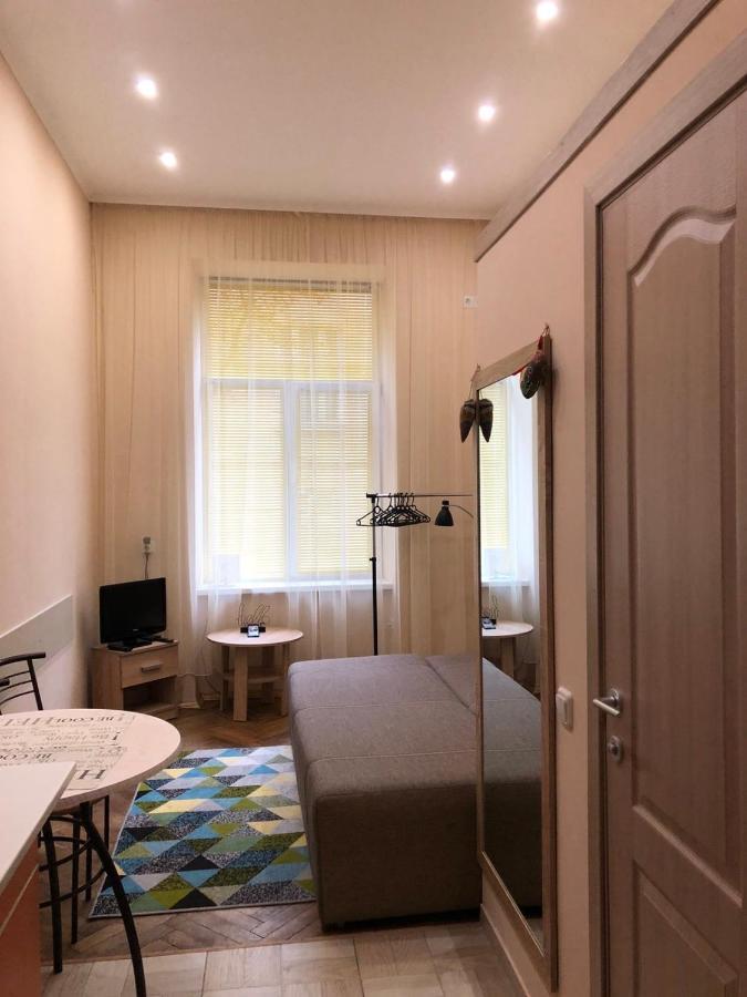 Apartament At Park 利沃夫 外观 照片